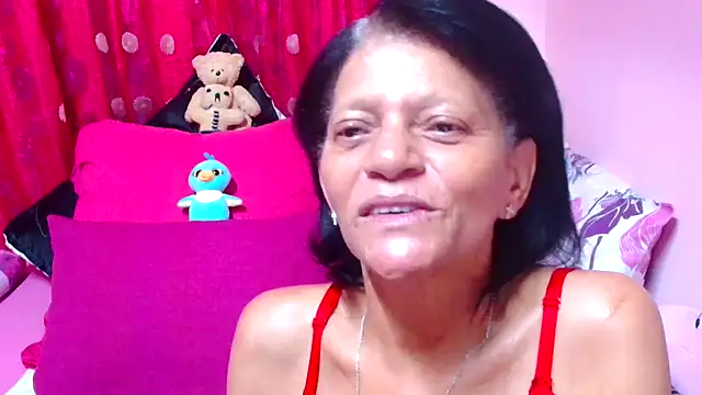 Snapshot of SLUTTYROXY chatting on 10-01-25, 06:36 SLUTTYROXY online show from 10-01-25, 06:36