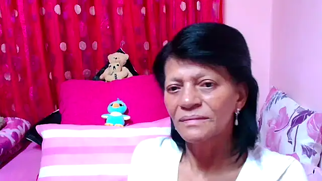 Snapshot of SLUTTYROXY chatting on 11-03-25, 05:03 SLUTTYROXY online show from 11-03-25, 05:03