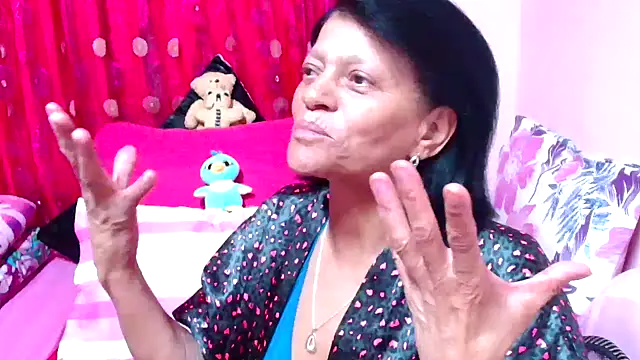 Snapshot of SLUTTYROXY chatting on 11-07-25, 07:19 SLUTTYROXY online show from 11-07-25, 07:19