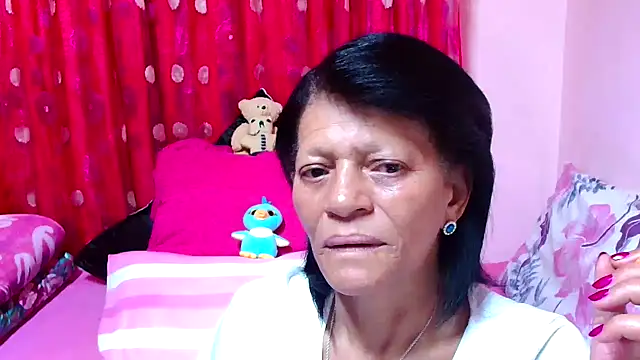 Snapshot of SLUTTYROXY chatting on 11-10-25, 04:11 SLUTTYROXY online show from 11-10-25, 04:11