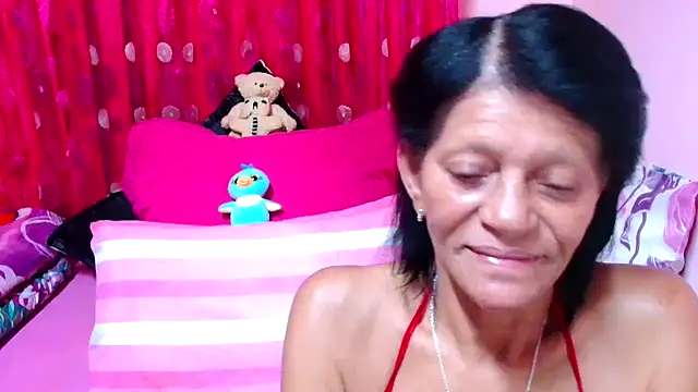 Snapshot of SLUTTYROXY chatting on 11-10-25, 05:34 SLUTTYROXY online show from 11-10-25, 05:34