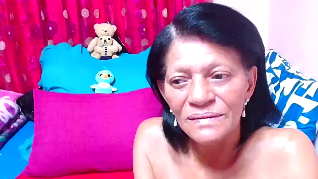 Snapshot of SLUTTYROXY chatting on 11-22-25, 08:08 SLUTTYROXY online show from 11-22-25, 08:08