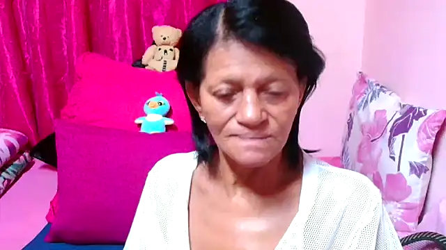 Snapshot of SLUTTYROXY chatting on 12-02-25, 05:52 SLUTTYROXY online show from 12-02-25, 05:52