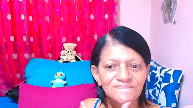 SLUTTYROXY online show from 04-06-26, 06:14