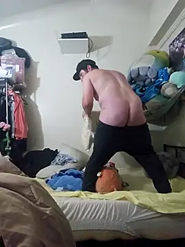 UncutHammer69 online show from 03-03-25, 06:15