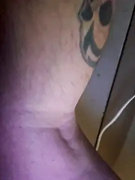 Snapshot of UncutHammer69 chatting on 01-31-26, 07:11 UncutHammer69 online show from 01-31-26, 07:11