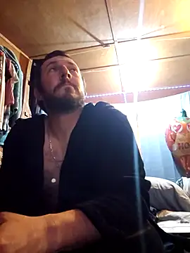 Snapshot of UncutHammer69 chatting on 02-19-26, 03:02 UncutHammer69 online show from 02-19-26, 03:02