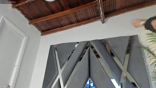 moonsweet1 online show from 01-20-25, 06:32