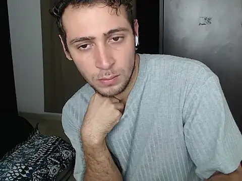 stevensanchez99 online show from 04-29-26, 05:30