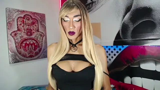 Snapshot of karlaveckyts chatting on 01-15-25, 07:55 karlaveckyts online show from 01-15-25, 07:55