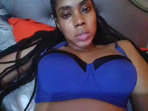 Snapshot of HONEYSWEETS_LIVE chatting on 01-11-25, 03:13 HONEYSWEETS LIVE online show from 01-11-25, 03:13