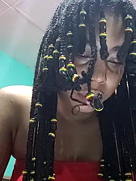 Snapshot of HONEYSWEETS_LIVE chatting on 10-11-25, 09:24 HONEYSWEETS LIVE online show from 10-11-25, 09:24