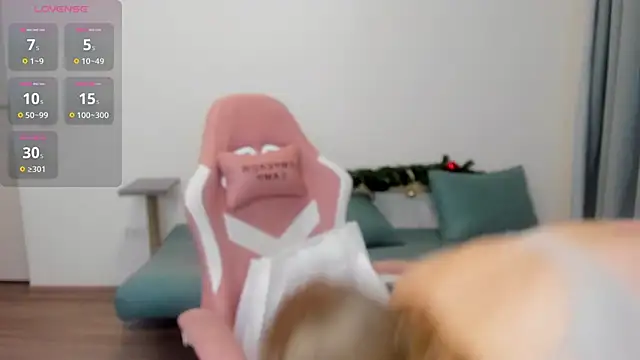 Jessy Ginger online show from 12-30-24, 07:53