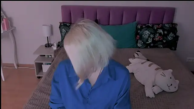 sabrinamacmarren online show from 03-02-25, 04:21