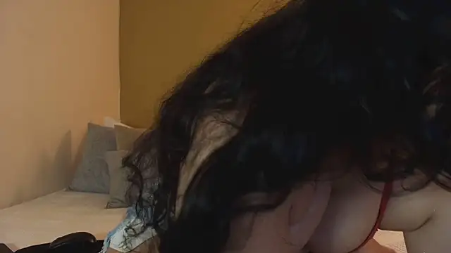 Snapshot of matilda_69x chatting on 05-05-26, 02:08 matilda 69x online show from 05-05-26, 02:08