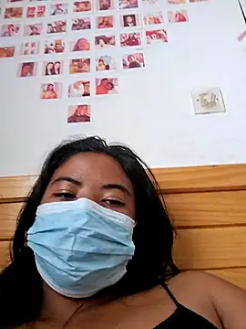 Artinah22 online show from 12-26-24, 04:53