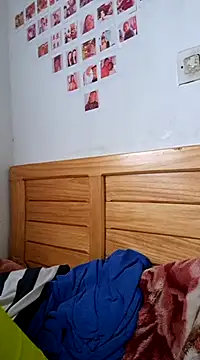 Artinah22 online show from 12-27-24, 04:26