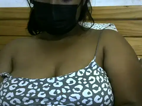 Artinah22 online show from 02-20-25, 04:25