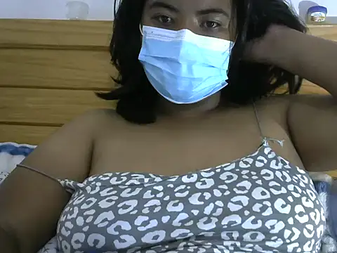 Artinah22 online show from 10-15-25, 05:57