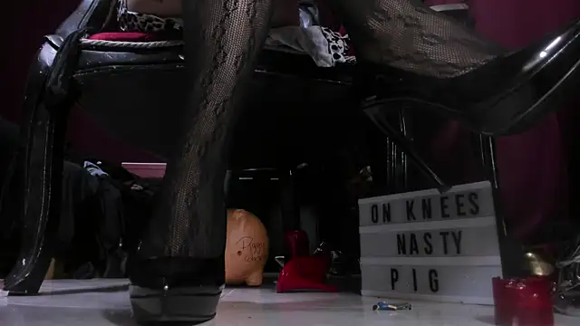 MeGoddesSara online show from 01-16-26, 05:39