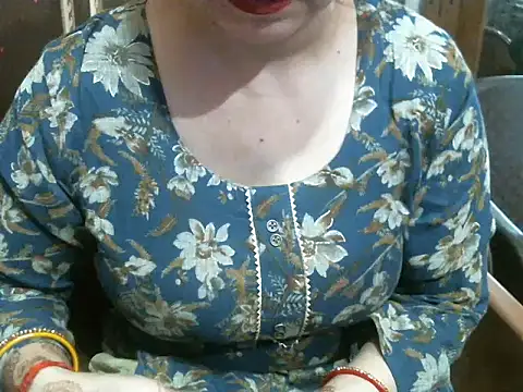 UrsMansi online show from 03-24-26, 05:01