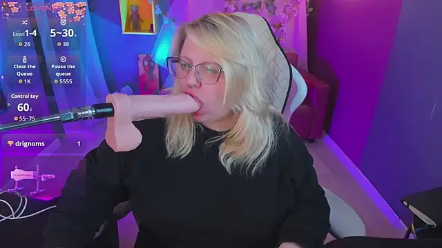 Yoki Shizuko online show from 04-27-26, 06:33