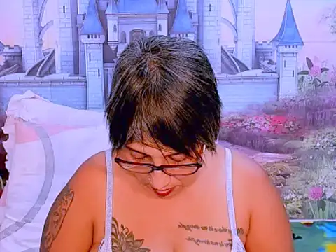 indianroxy online show from 09-30-25, 06:24