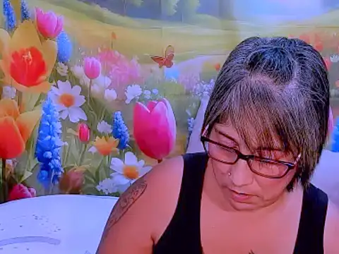 indianroxy online show from 11-13-25, 05:56