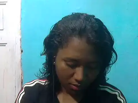 Snapshot of cutybigass chatting on 12-18-25, 12:55 cutybigass online show from 12-18-25, 12:55