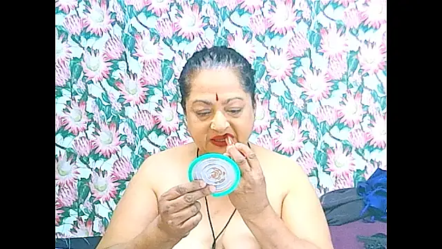 matureindian online show from 06-15-26, 07:43