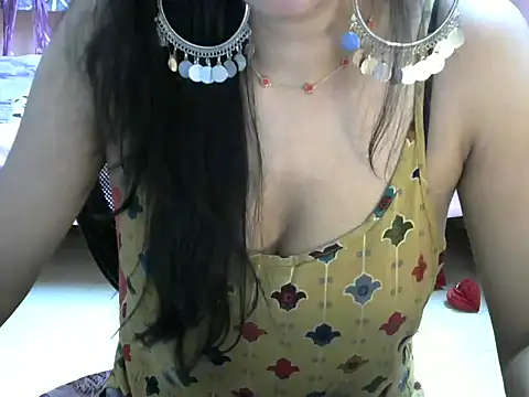 indianbae01 online show from 02-13-25, 12:35