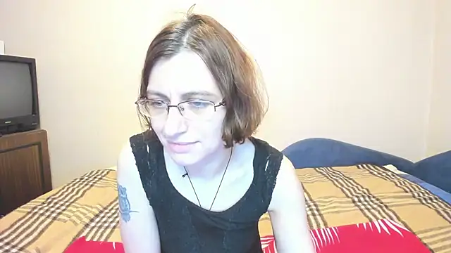 Snapshot of MarilynDream chatting on 12-18-24, 08:47 MarilynDream online show from 12-18-24, 08:47