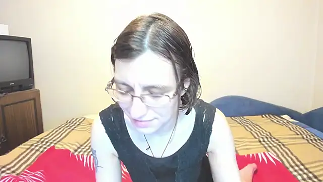 Snapshot of MarilynDream chatting on 12-18-24, 11:51 MarilynDream online show from 12-18-24, 11:51