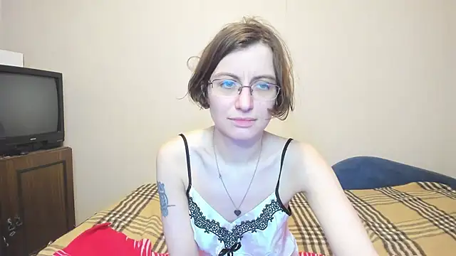 Snapshot of MarilynDream chatting on 02-26-25, 12:27 MarilynDream online show from 02-26-25, 12:27