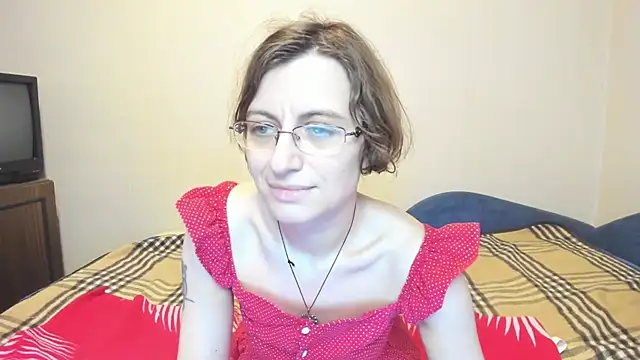 Snapshot of MarilynDream chatting on 03-04-25, 08:05 MarilynDream online show from 03-04-25, 08:05