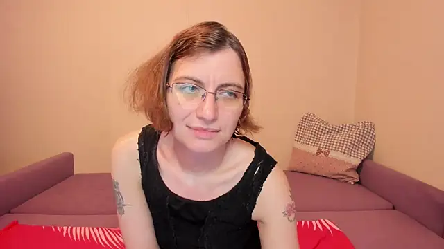 Snapshot of MarilynDream chatting on 09-23-25, 09:29 MarilynDream online show from 09-23-25, 09:29