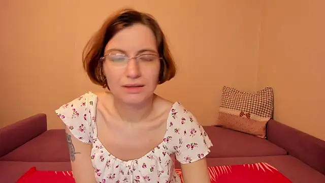 MarilynDream online show from 04-27-26, 03:43