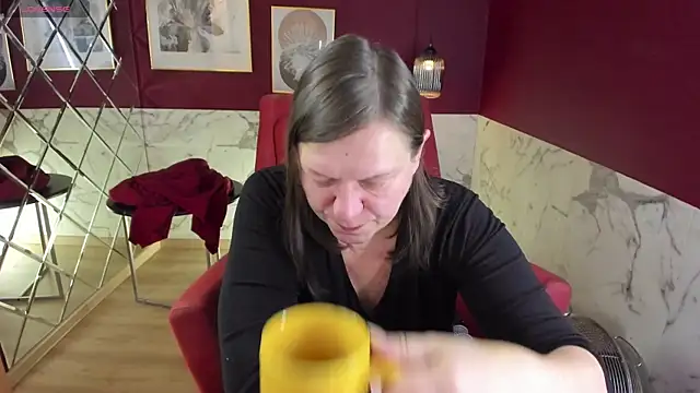 KellyPerfection online show from 10-16-25, 06:03