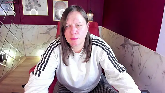 Snapshot of KellyPerfection chatting on 05-03-26, 05:46 KellyPerfection online show from 05-03-26, 05:46