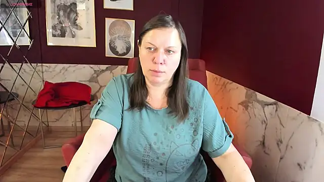 Snapshot of KellyPerfection chatting on 05-18-26, 06:19 KellyPerfection online show from 05-18-26, 06:19