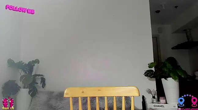 hottycrishina online show from 02-13-25, 12:57