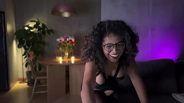 illaroom online show from 02-22-25, 12:05