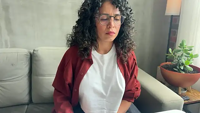 illaroom online show from 09-30-25, 07:52