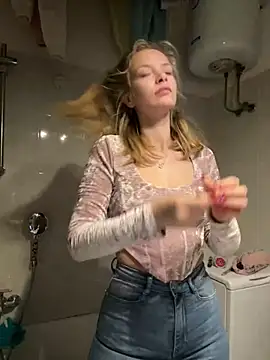 AnastasiaAniess online show from 02-26-25, 08:33