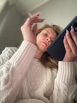 AnastasiaAniess online show from 03-22-25, 09:24