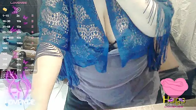 Snapshot of tatli_bela chatting on 02-19-25, 04:11 tatli bela online show from 02-19-25, 04:11