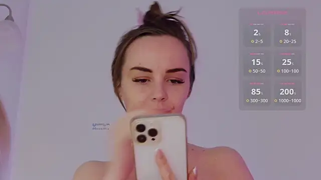 Snapshot of _DepecheMode_ chatting on 09-27-25, 10:48 DepecheMode online show from 09-27-25, 10:48