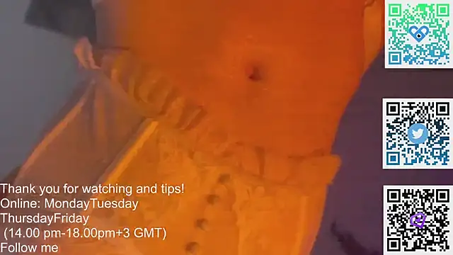 Snapshot of LilianKroft chatting on 02-11-25, 11:54 LilianKroft online show from 02-11-25, 11:54