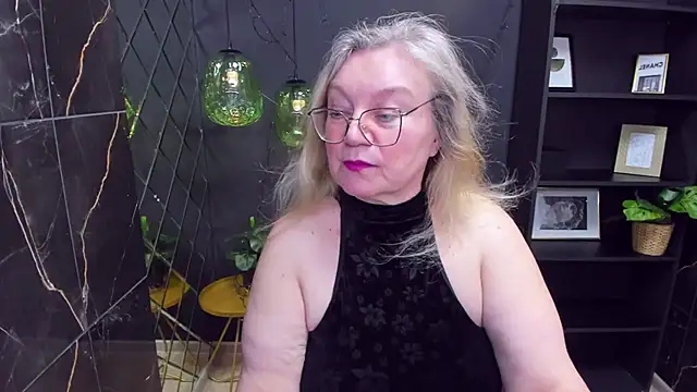 Snapshot of NataliMellow chatting on 01-11-25, 04:25 NataliMellow online show from 01-11-25, 04:25