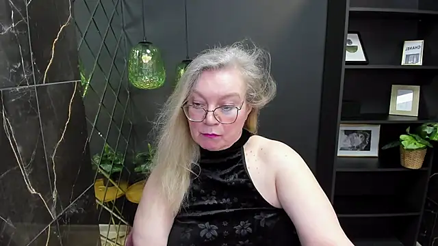 Snapshot of NataliMellow chatting on 01-22-25, 04:55 NataliMellow online show from 01-22-25, 04:55